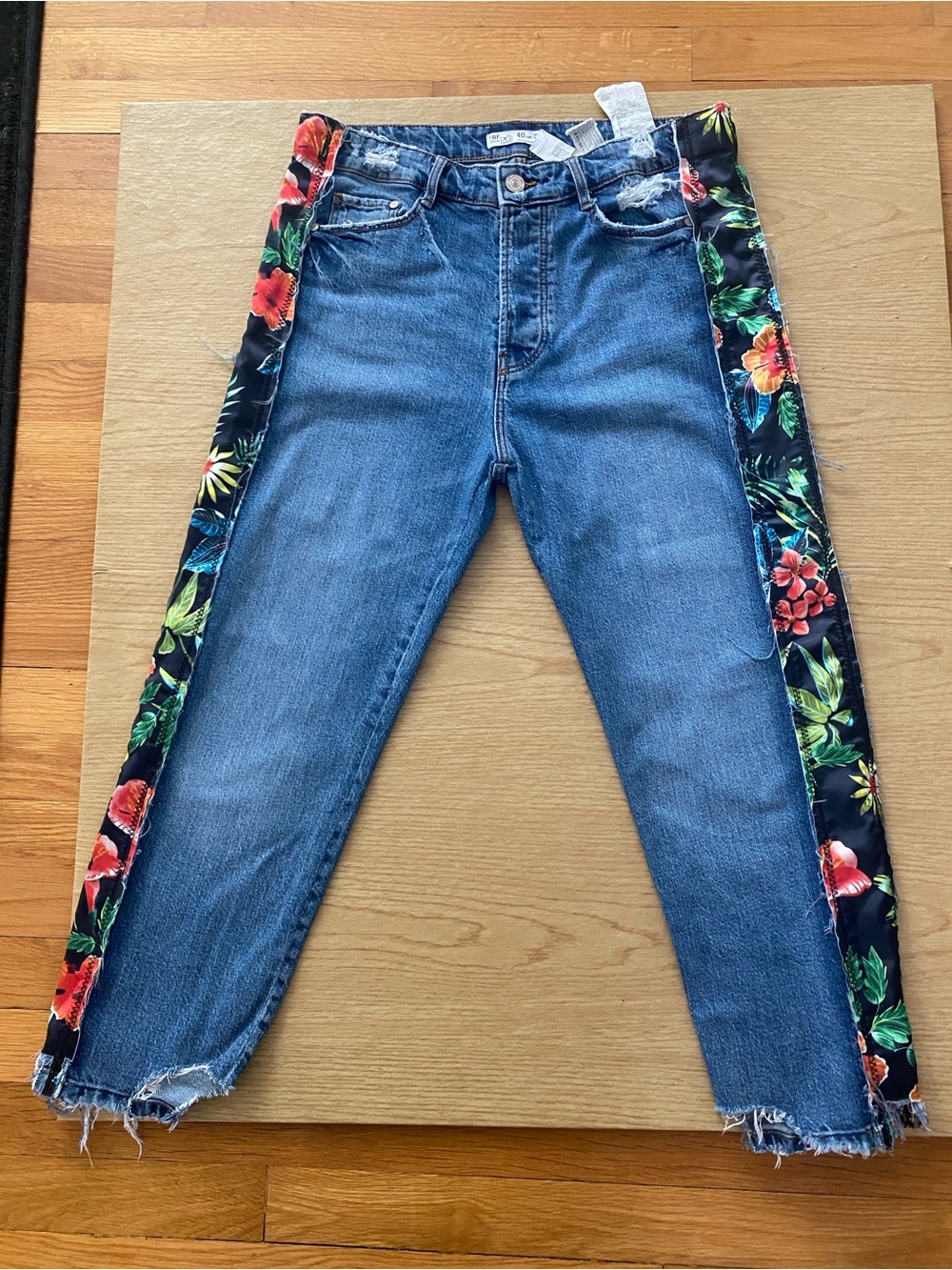 ZARA TRF Blue Denim Jeans with Tropical Side Panels Size USA 8